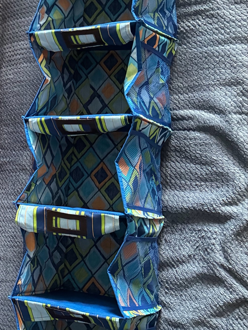 7 Shelfs One-Piece Organizer with Net Pockets in Blue-Orange Geometric Print